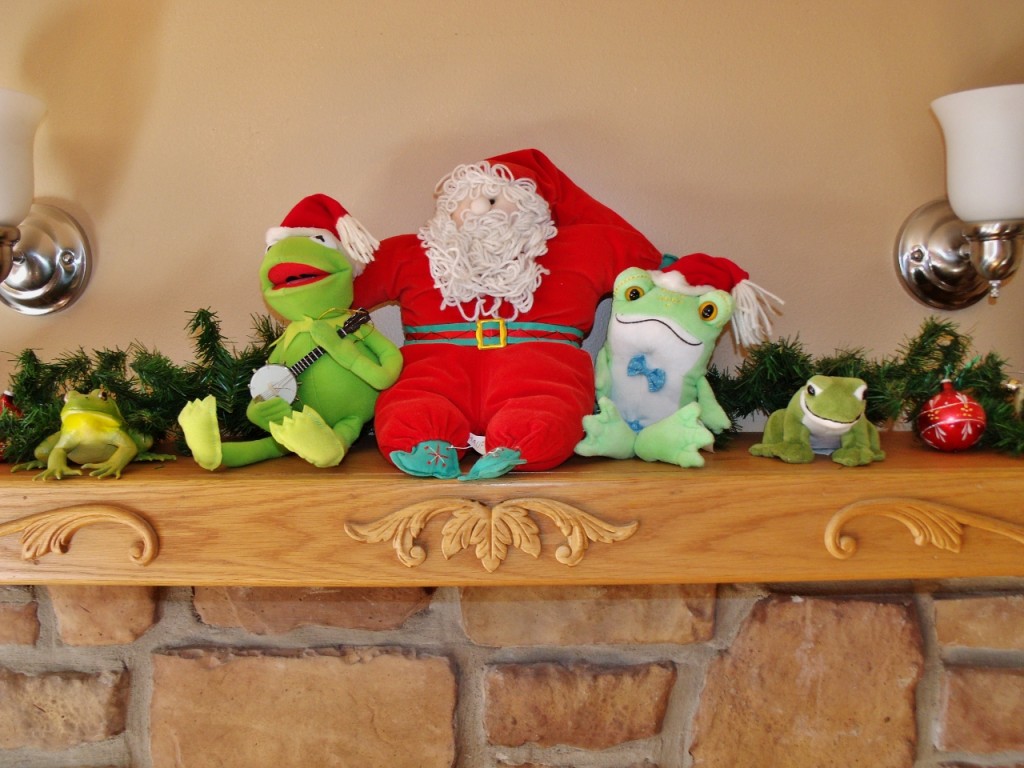 Christmas Frogs